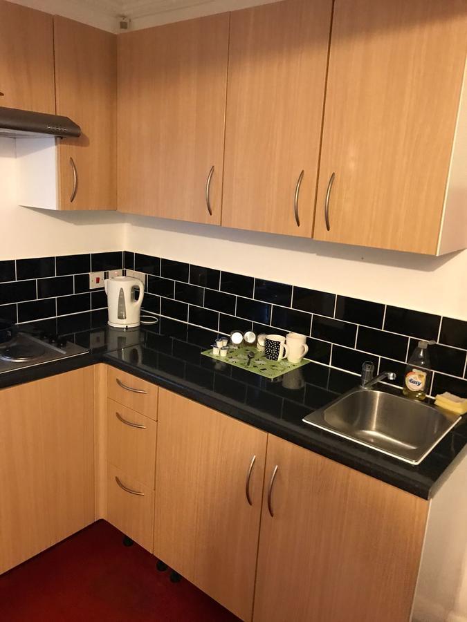 Hatfield Save-Money Rooms - 10Over10 For Price! المظهر الخارجي الصورة